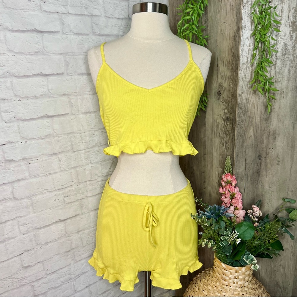 Yellow Lounge Set - image 1